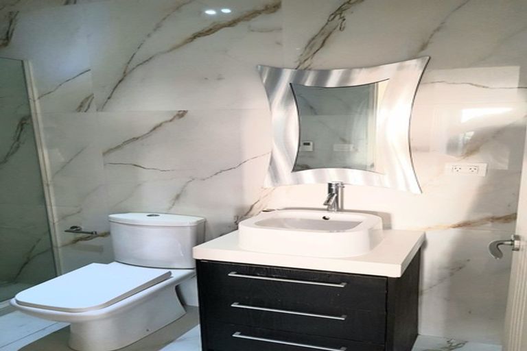 Photo of property in 36e Kewa Road, Albany Heights, Auckland, 0632