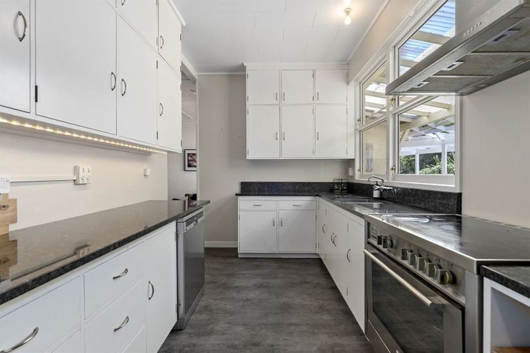 Photo of property in 60 Forrest Road, Cambridge, 3493