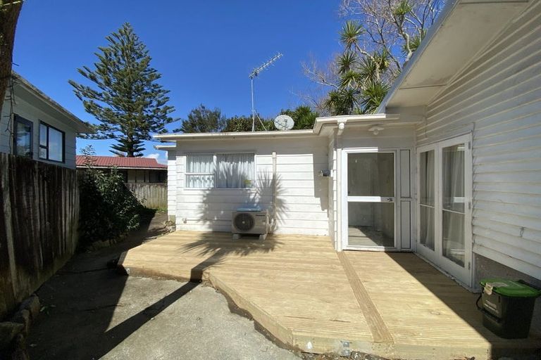 Photo of property in 86 Hillcrest Road, Papatoetoe, Auckland, 2025