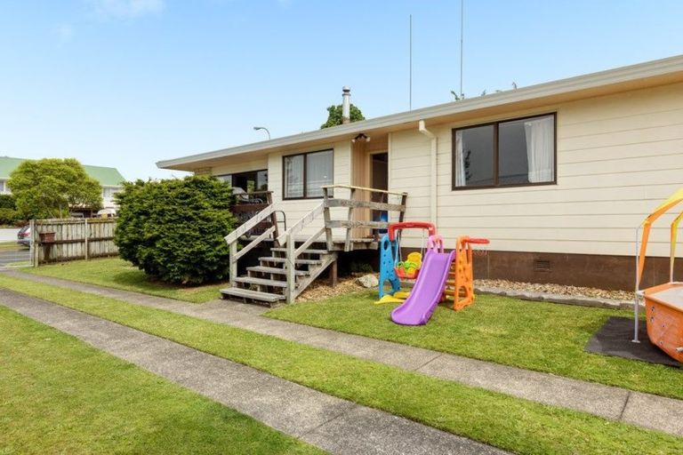 Photo of property in 5 Bayview Street, Te Puke, 3119