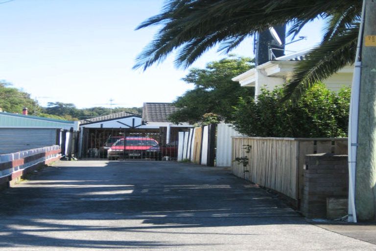 Photo of property in 2/27 Merton Street, Trentham, Upper Hutt, 5018