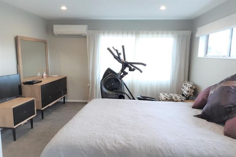 Photo of property in 5 Danden Way, Pukekohe, 2120