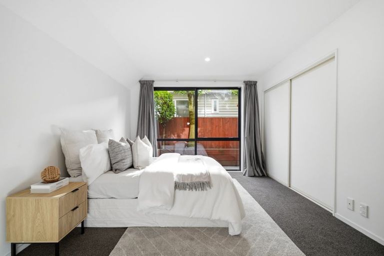 Photo of property in 2/82 Packe Street, Edgeware, Christchurch, 8013