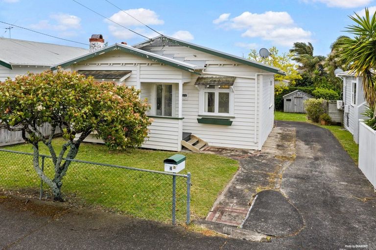 Photo of property in 4 Chester Avenue, Westmere, Auckland, 1022