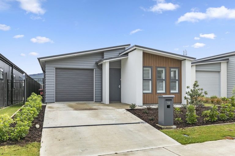 Photo of property in 14 Buddle Road, Wallaceville, Upper Hutt, 5018