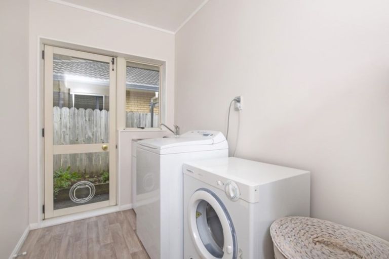 Photo of property in 37 Keppoch Court, Dannemora, Auckland, 2016