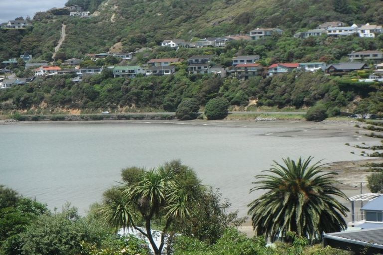 Photo of property in 10a Seaview Road, Paremata, Porirua, 5024