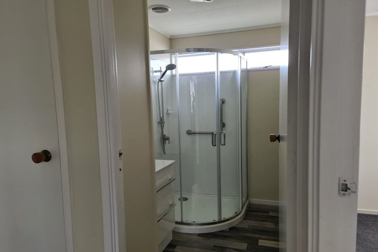 Photo of property in 15 Dalwood Grove, Highbury, Palmerston North, 4412