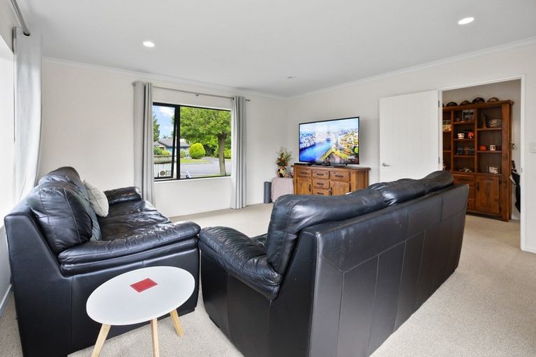 Photo of property in 17 Blairgowrie Place, Rototuna North, Hamilton, 3210