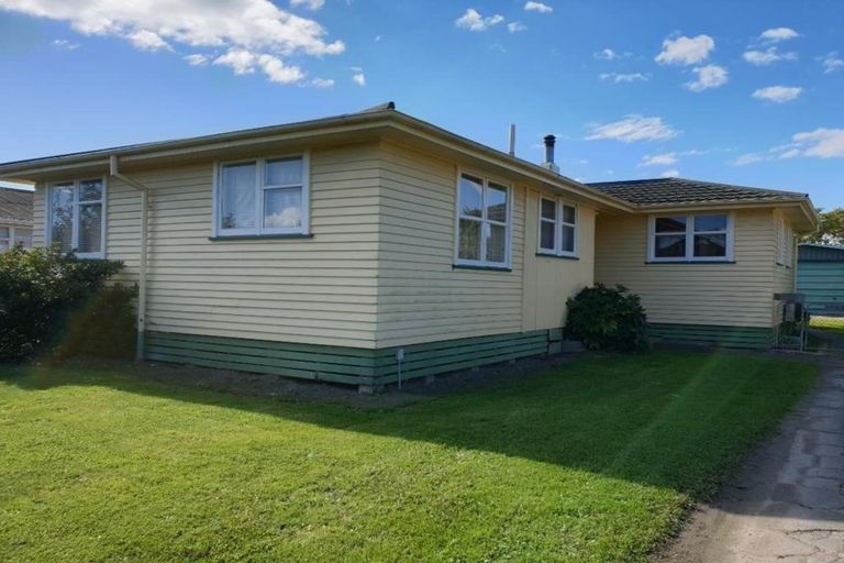 Photo of property in 63 Cottrell Crescent, Onekawa, Napier, 4110