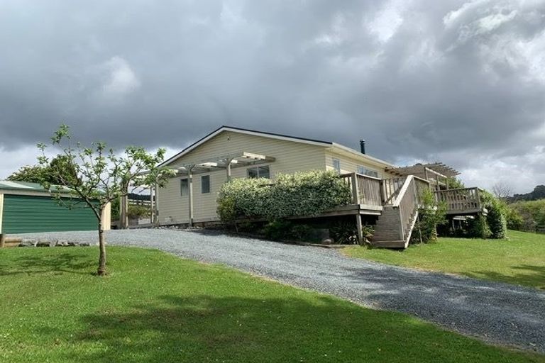 Photo of property in 17 Westminster Glen, Matakana, Warkworth, 0985