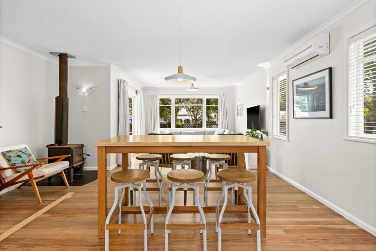 Photo of property in 23a Te Aute Road, Havelock North, 4130