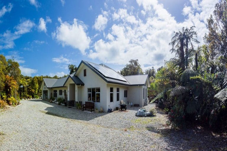 Photo of property in 122b Rutherglen Road, Rutherglen, Greymouth, 7805