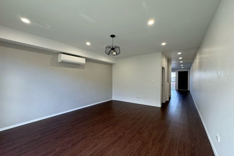 Photo of property in 12 Routhmore Street, Flat Bush, Auckland, 2019