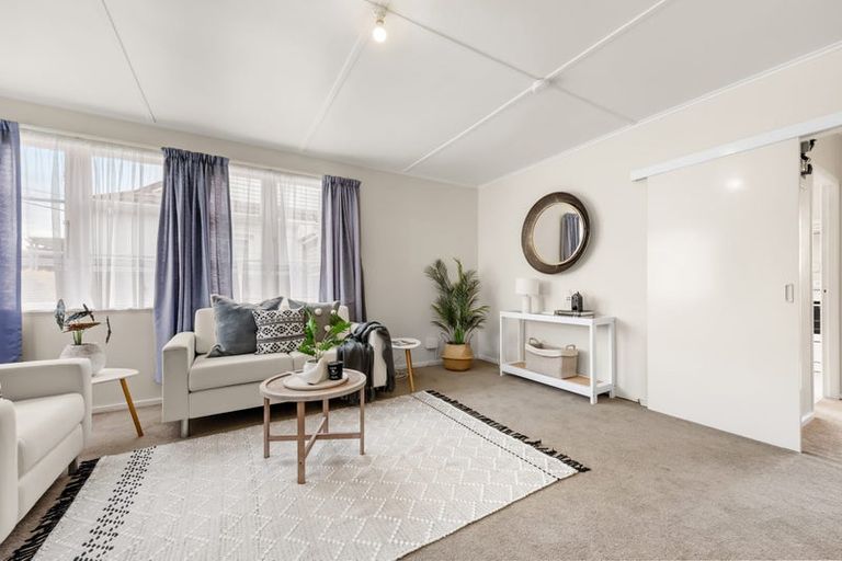 Photo of property in 11 Cole Street, Naenae, Lower Hutt, 5011