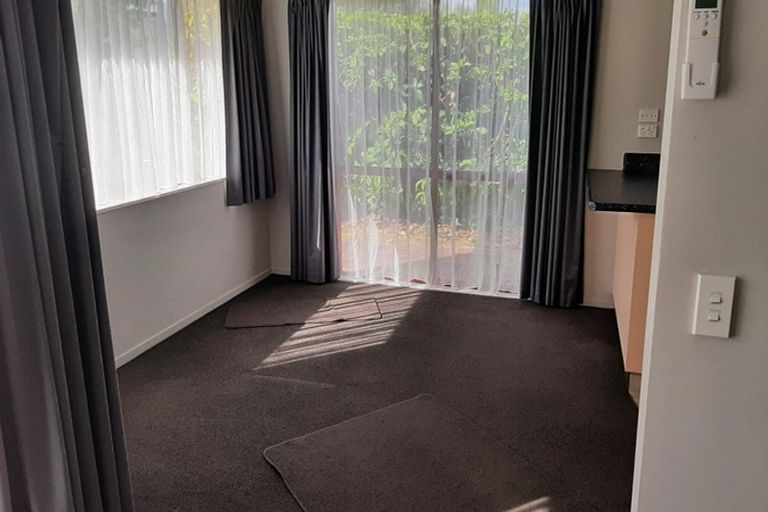 Photo of property in 2/32 Stanley Street, Wharewaka, Taupo, 3330