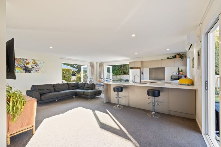 Photo of property in 23 Kestrel Place, Woolston, Christchurch, 8023