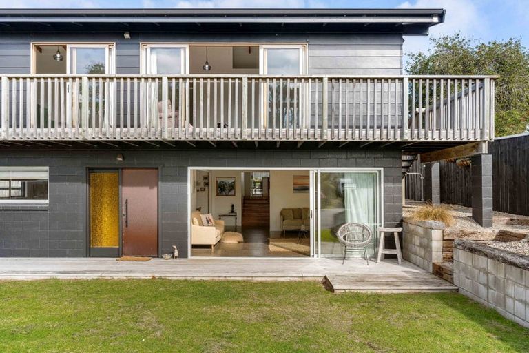 Photo of property in 105 Blane Place, Whangamata, 3620