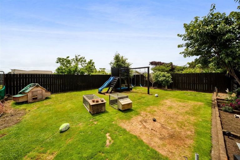 Photo of property in 20 Reid Avenue, Hawera, 4610