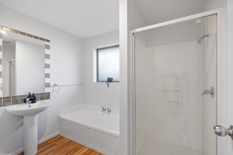 Photo of property in 23 Overbury Crescent, Rolleston, 7614