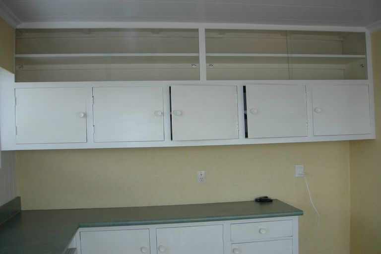 Photo of property in 1/77 Memorial Avenue, Ilam, Christchurch, 8053