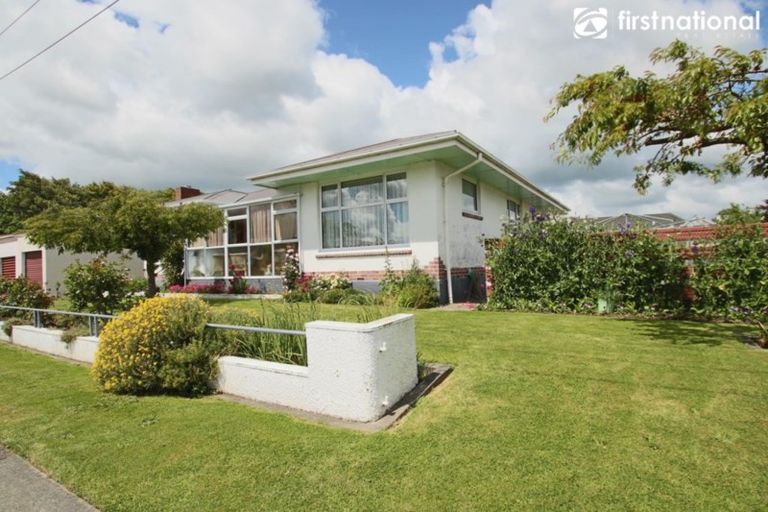 Photo of property in 2 Eccles Street, Gore, 9710