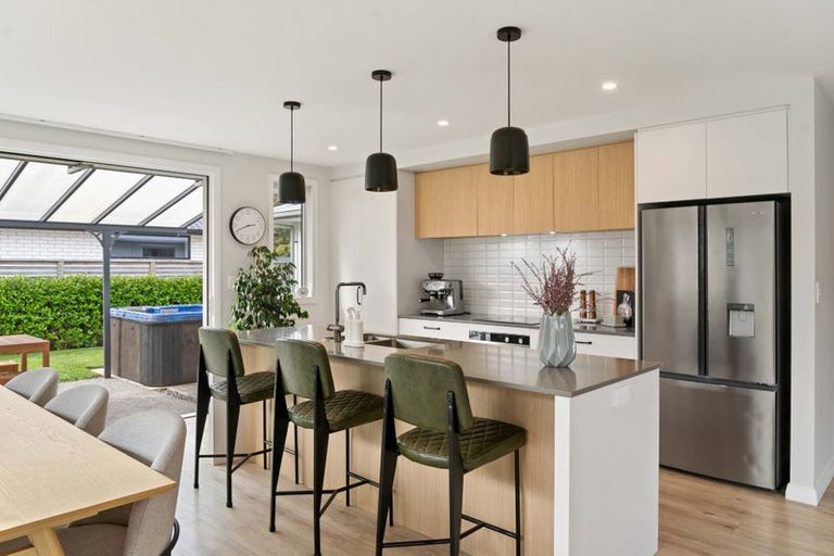 Photo of property in 121 Adler Drive, Ohauiti, Tauranga, 3112