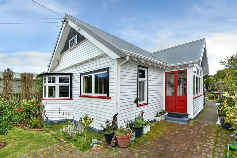 Photo of property in 29 Tovey Street, New Brighton, Christchurch, 8061