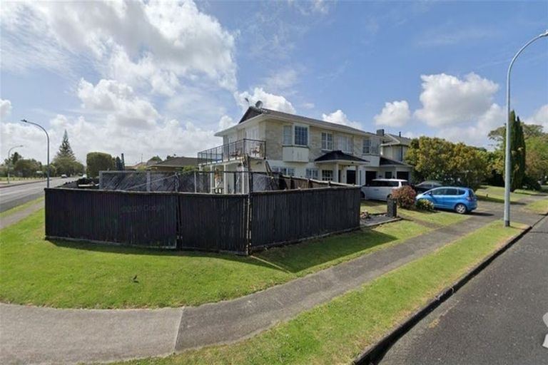 Photo of property in 35 Domain Road, Weymouth, Auckland, 2103