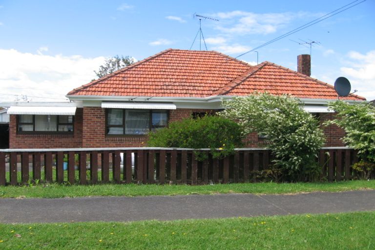 Photo of property in 14 Hillside Road, Papatoetoe, Auckland, 2025
