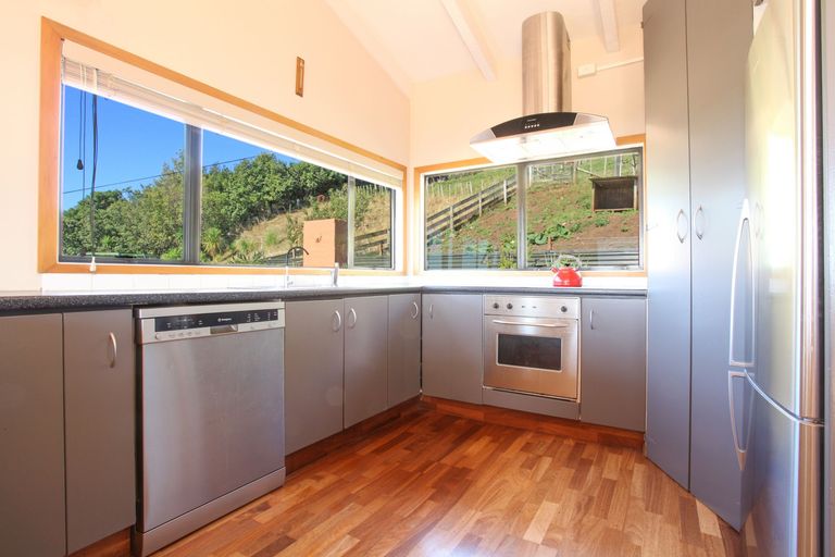 Photo of property in 57 Hills Road, Raglan, 3295