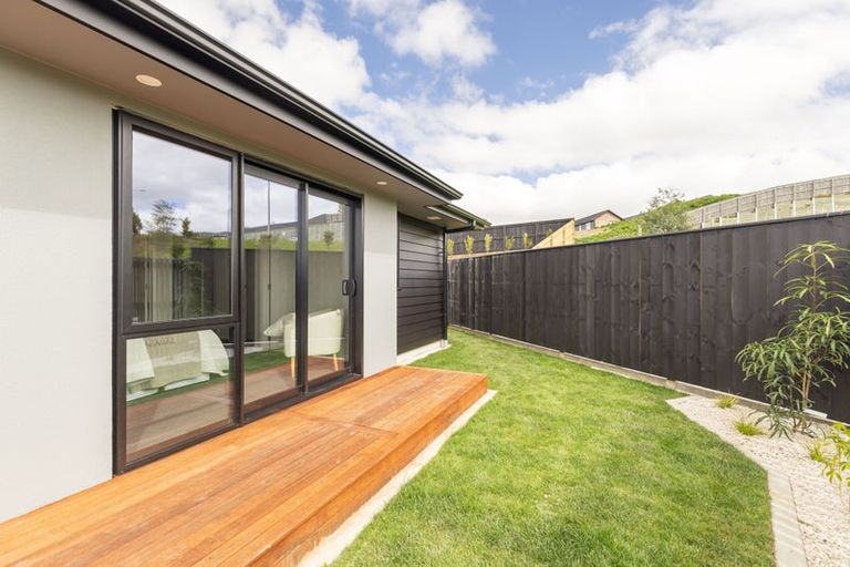 Photo of property in 7 Rangeview Drive, Kelvin Grove, 4414