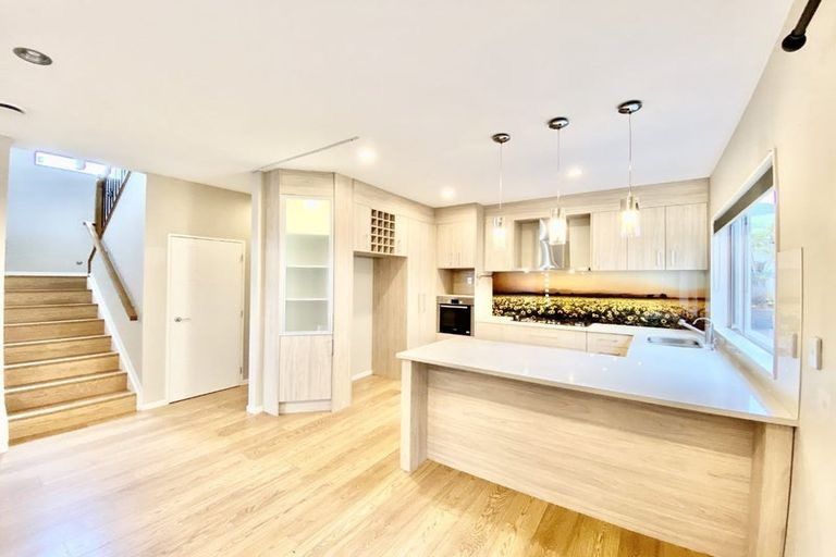 Photo of property in 65 Kerrykeel Drive, Flat Bush, Auckland, 2019