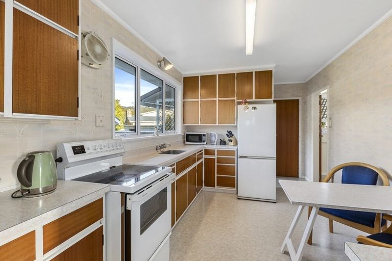 Photo of property in 7 Ferretti Grove, Avalon, Lower Hutt, 5011