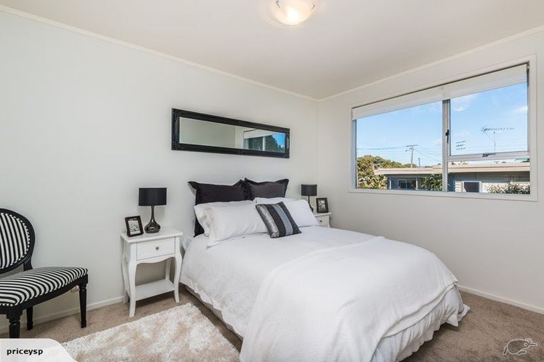 Photo of property in 9/11 Kingsway Avenue, Sandringham, Auckland, 1025