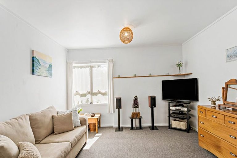 Photo of property in 12 Station Road, Pukekohe, 2120