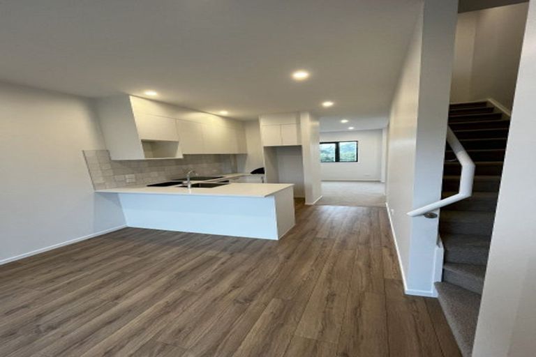 Photo of property in 25/28 Westgate Drive, Westgate, Auckland, 0614
