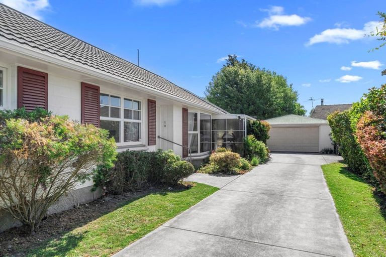 Photo of property in 4 Parkinson Place, Ilam, Christchurch, 8041