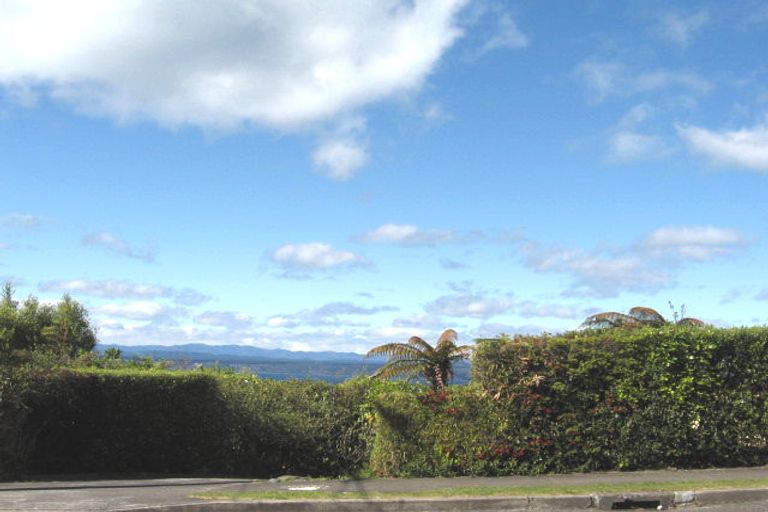 Photo of property in 45 Wakeman Road, Acacia Bay, Taupo, 3330