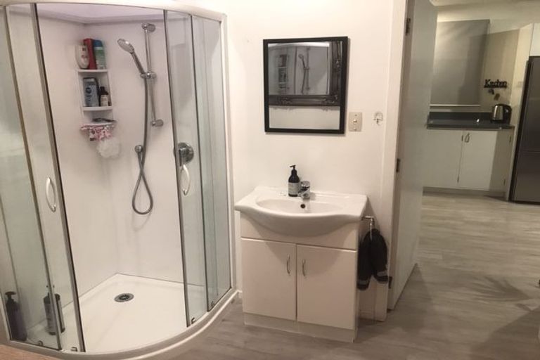 Photo of property in 1/23 Lee Street, Blenheim, 7201