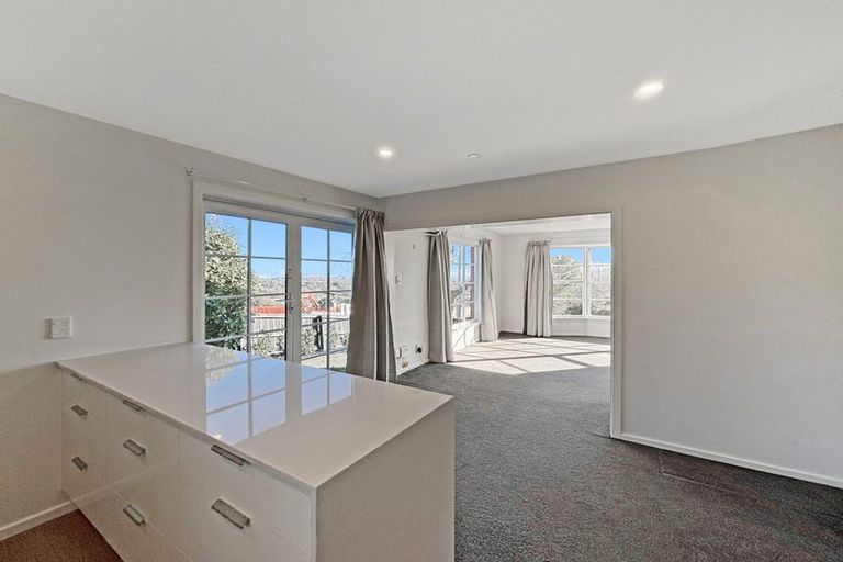 Photo of property in 35 Hackthorne Road, Cashmere, Christchurch, 8022