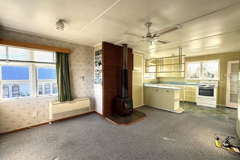 Photo of property in 5 Stevenson Street, Balclutha, 9230