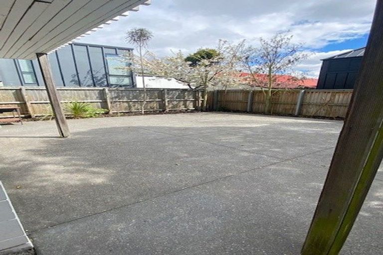 Photo of property in 1/195 Kilmore Street, Christchurch Central, Christchurch, 8013