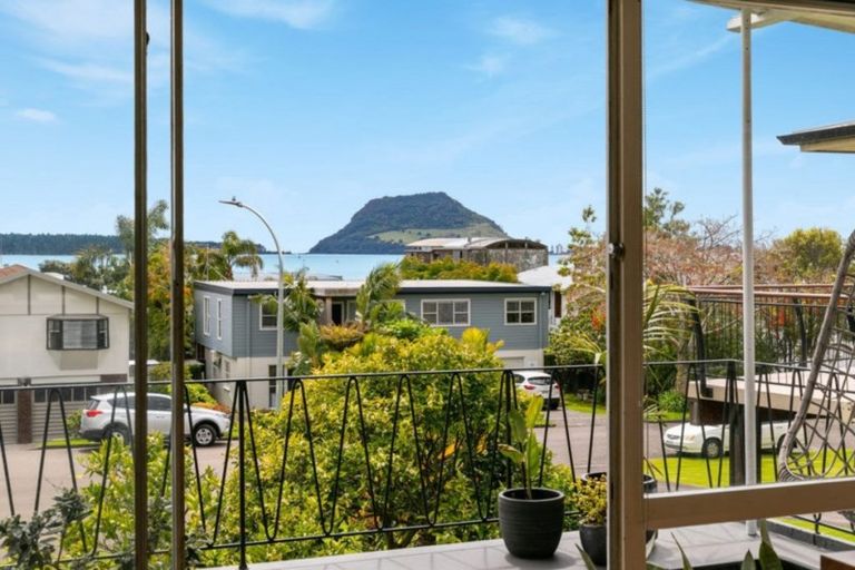 Photo of property in 35 Seaway Terrace, Otumoetai, Tauranga, 3110