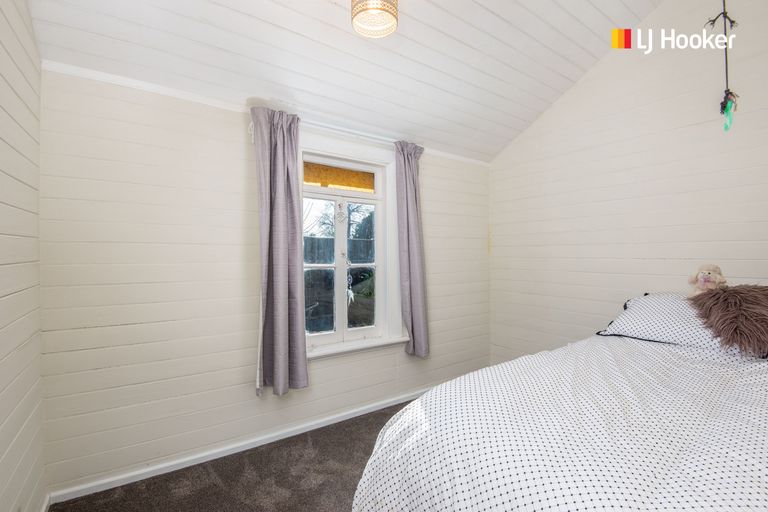 Photo of property in 2 Goodwin Street, Waihola, Milton, 9073