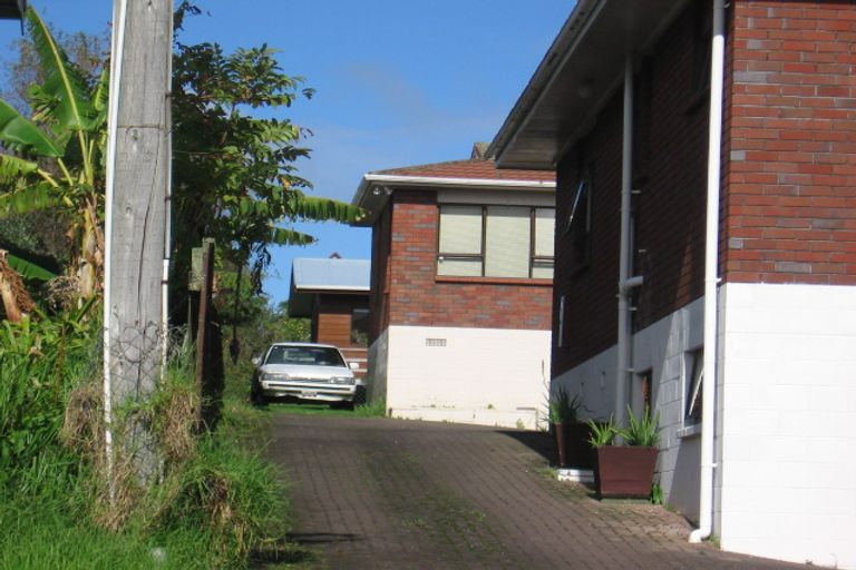 Photo of property in 29 Evans Road, Glen Eden, Auckland, 0602