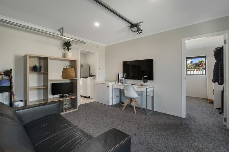 Photo of property in 6a Surfers Avenue, Waihi Beach, 3611