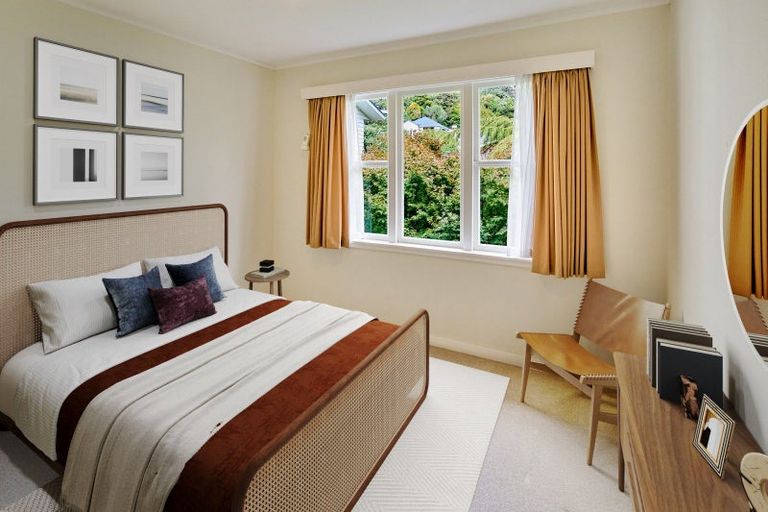 Photo of property in 28 Totara Street, Eastbourne, Lower Hutt, 5013