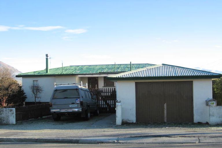 Photo of property in 67 Upton Street, Wanaka, 9305