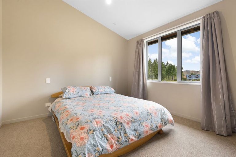 Photo of property in 38 Olympus Terrace, Castle Hill, Springfield, 7580